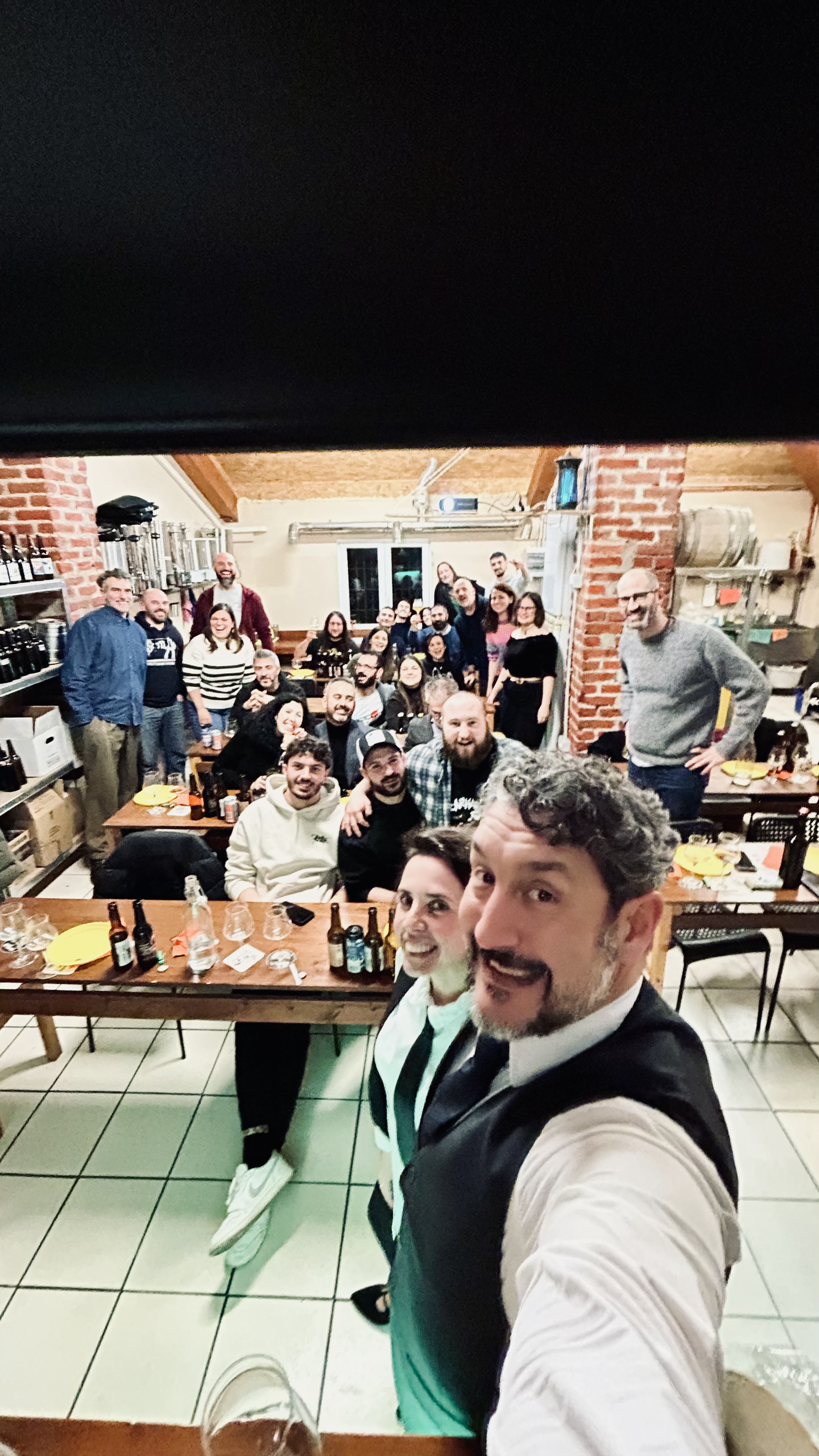 Gruppo di partecipanti durante l'evento da Personal Brewery, Milano